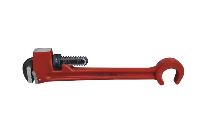 REFINERY PIPE AND VALVE WRENCH