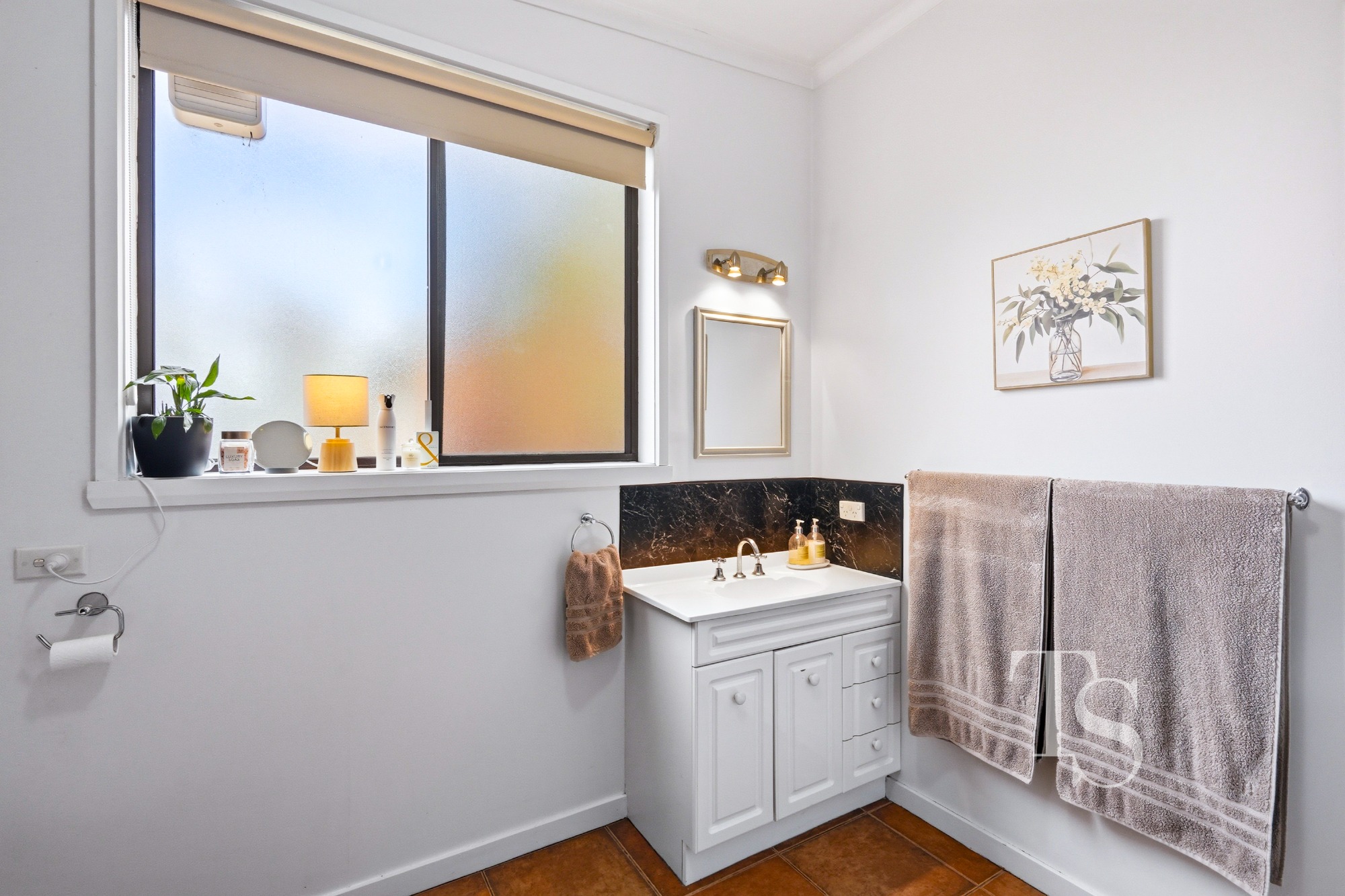 2/253 Penquite Road, Norwood TAS 7250