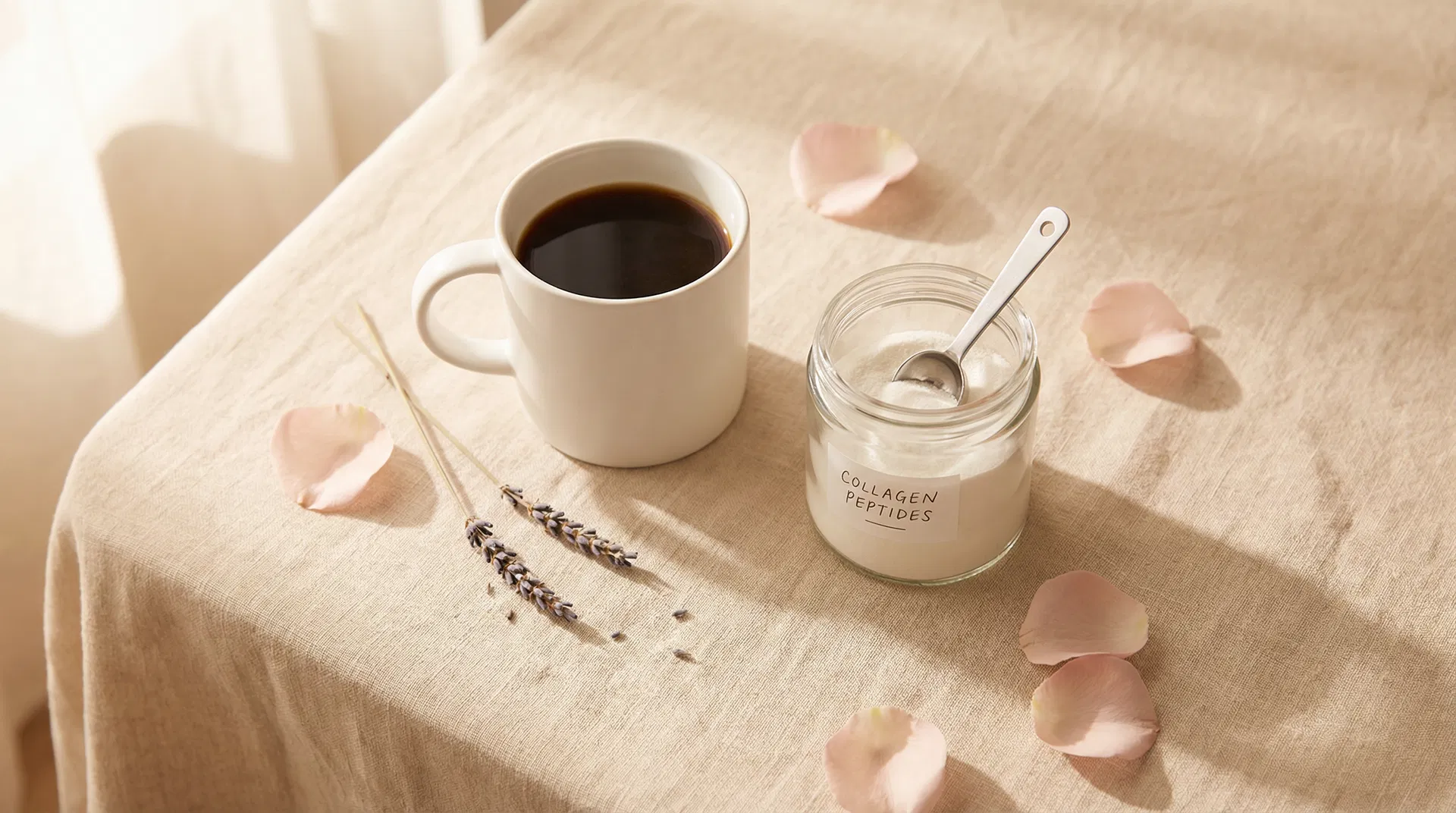 Collagen peptides in morning coffee