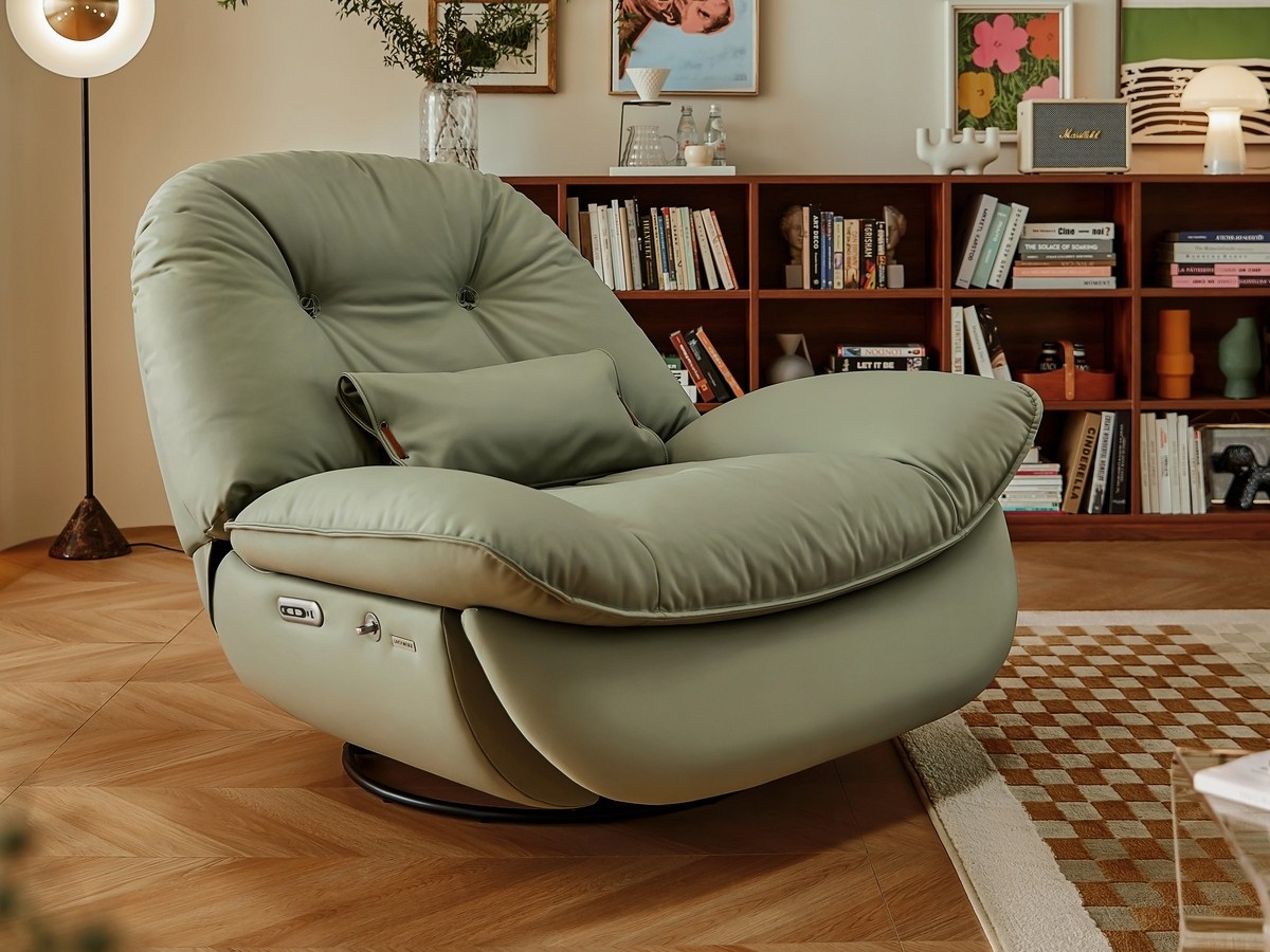 Armchairs & Lounge Chairs