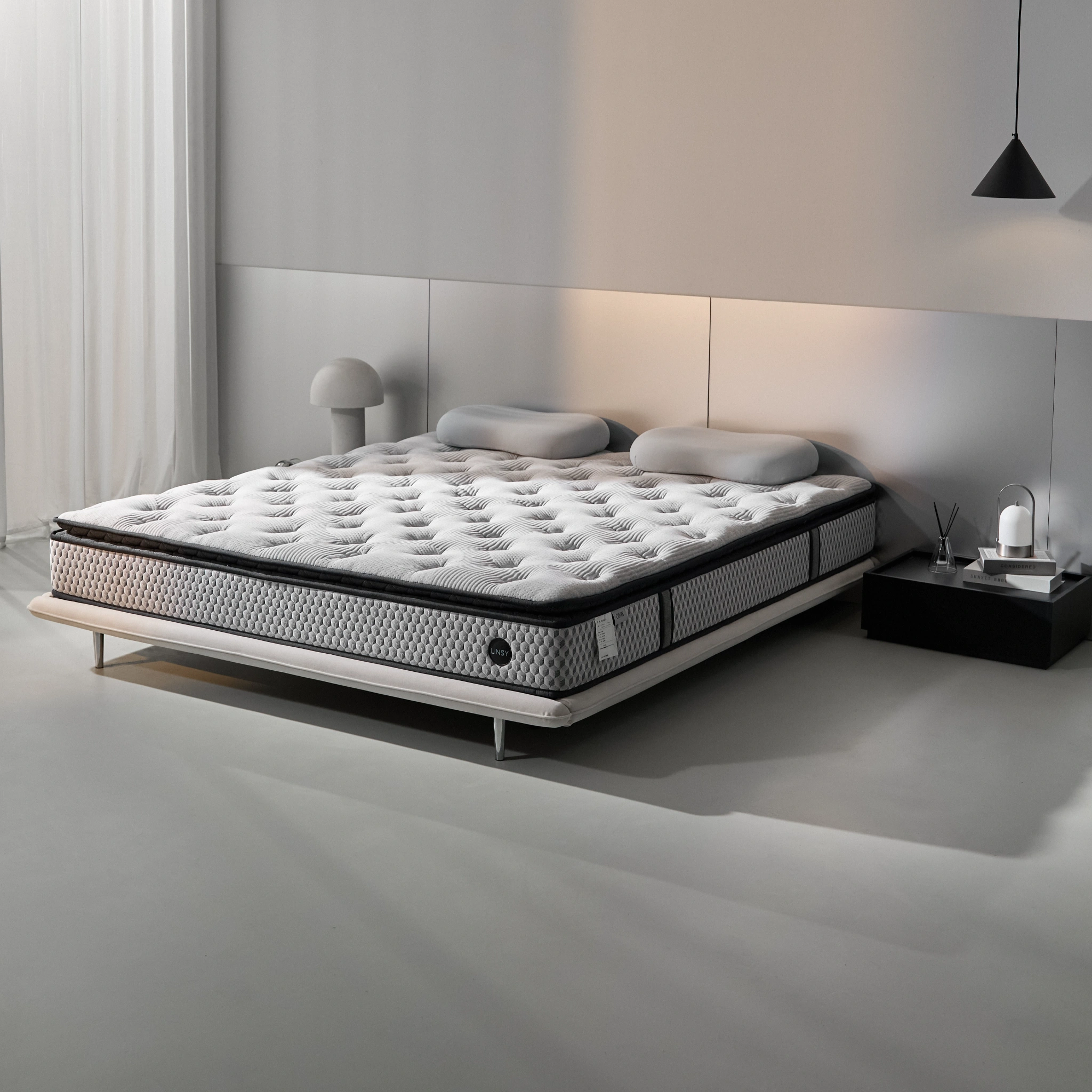Lily Mattress 1