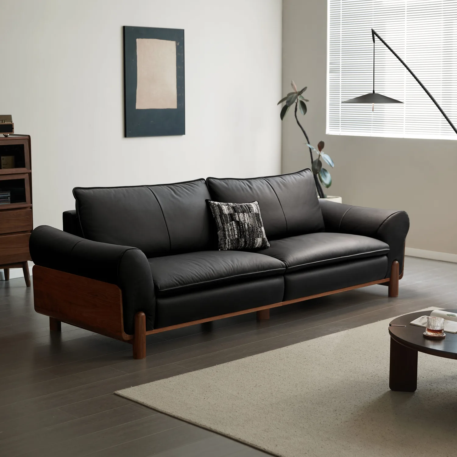 Siena Leather Sofa (Natural Walnut) 10