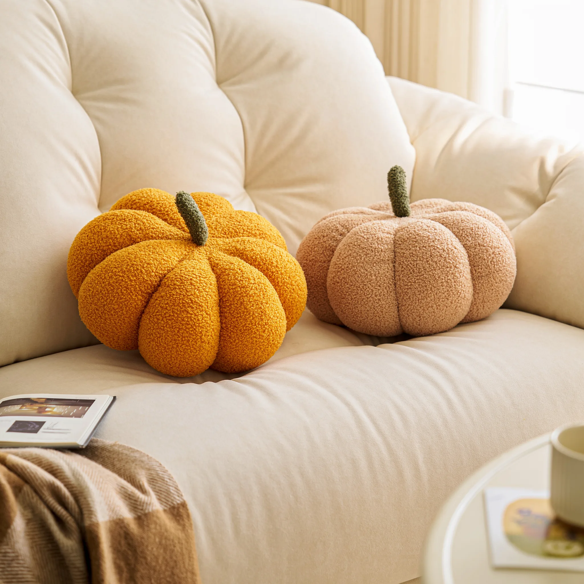 Pumpkin Cushion 12