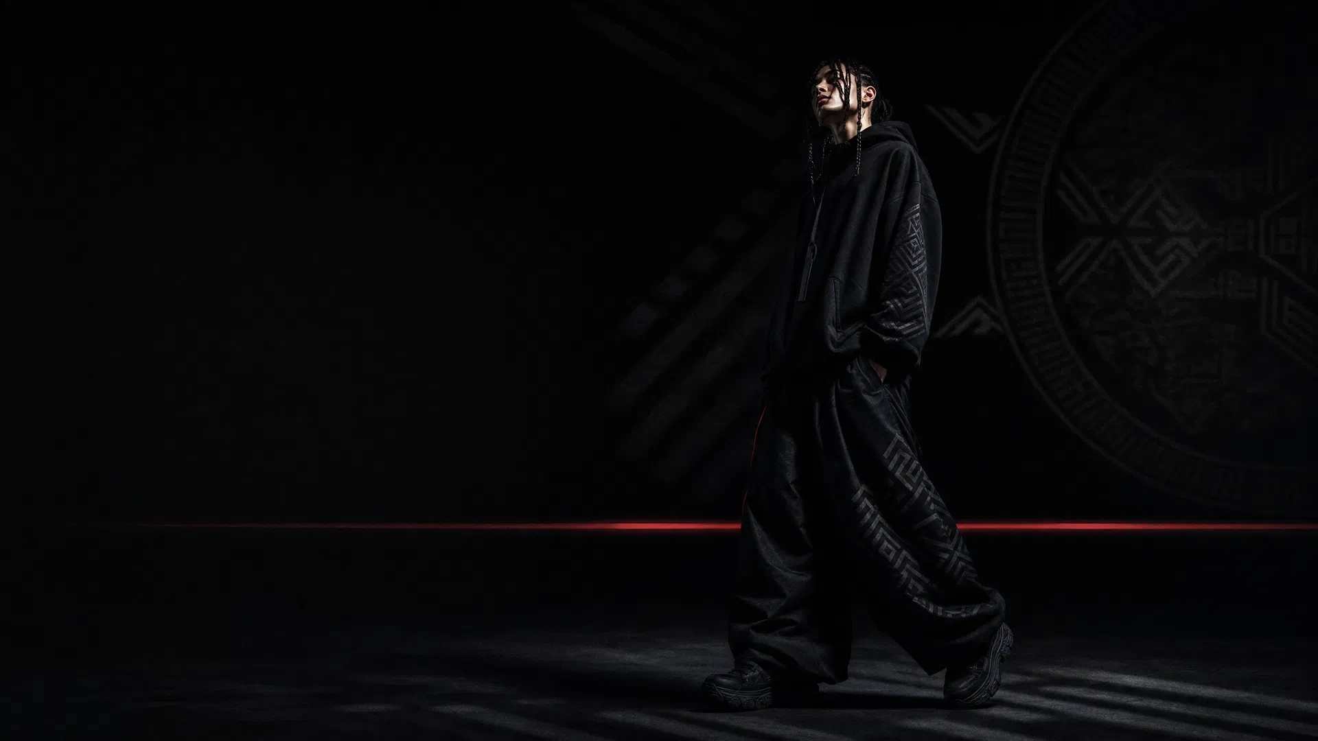 TUMUGI771 dark editorial streetwear hero