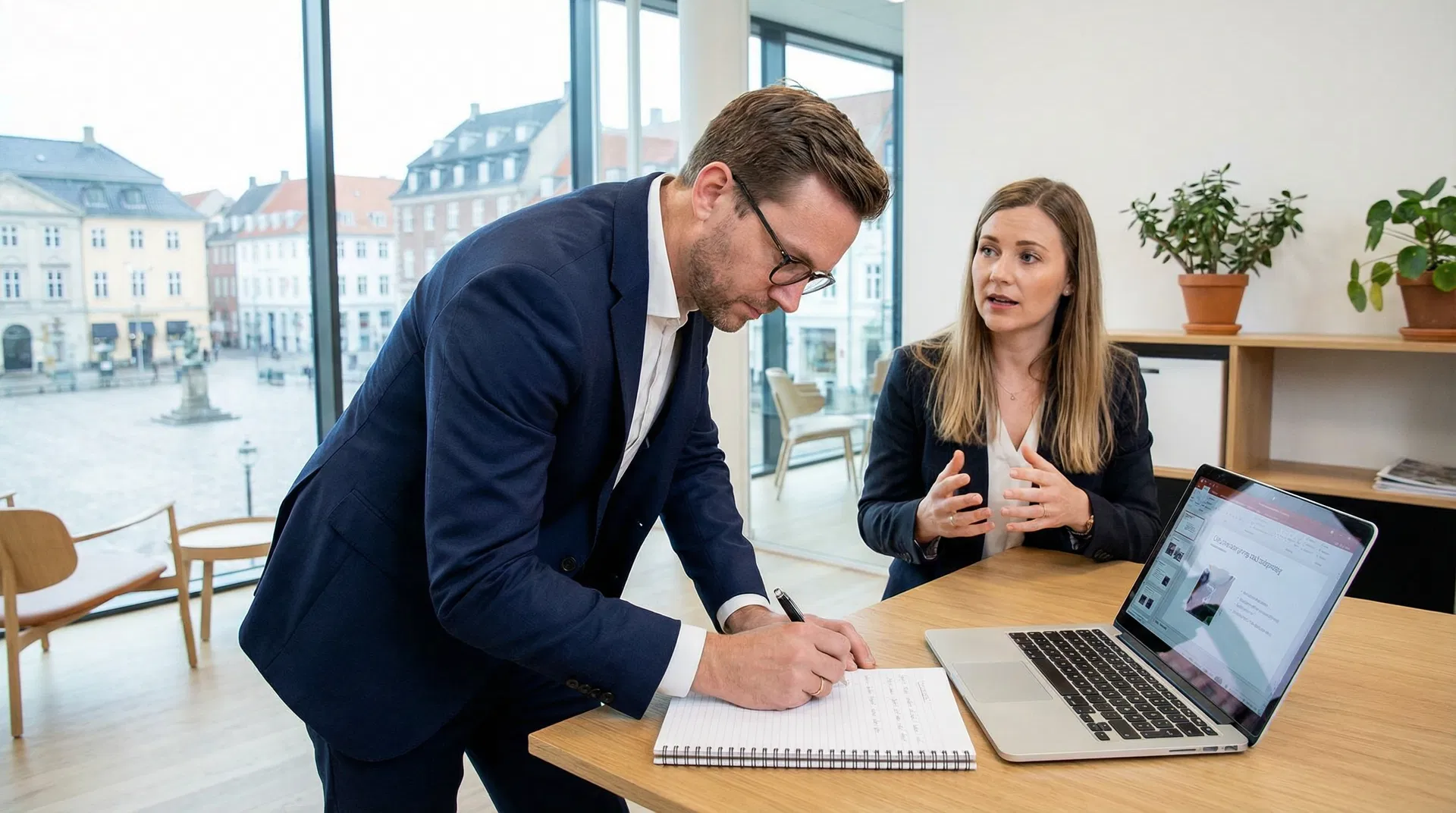 Konsultacija sa klijentom o administrativnim pitanjima