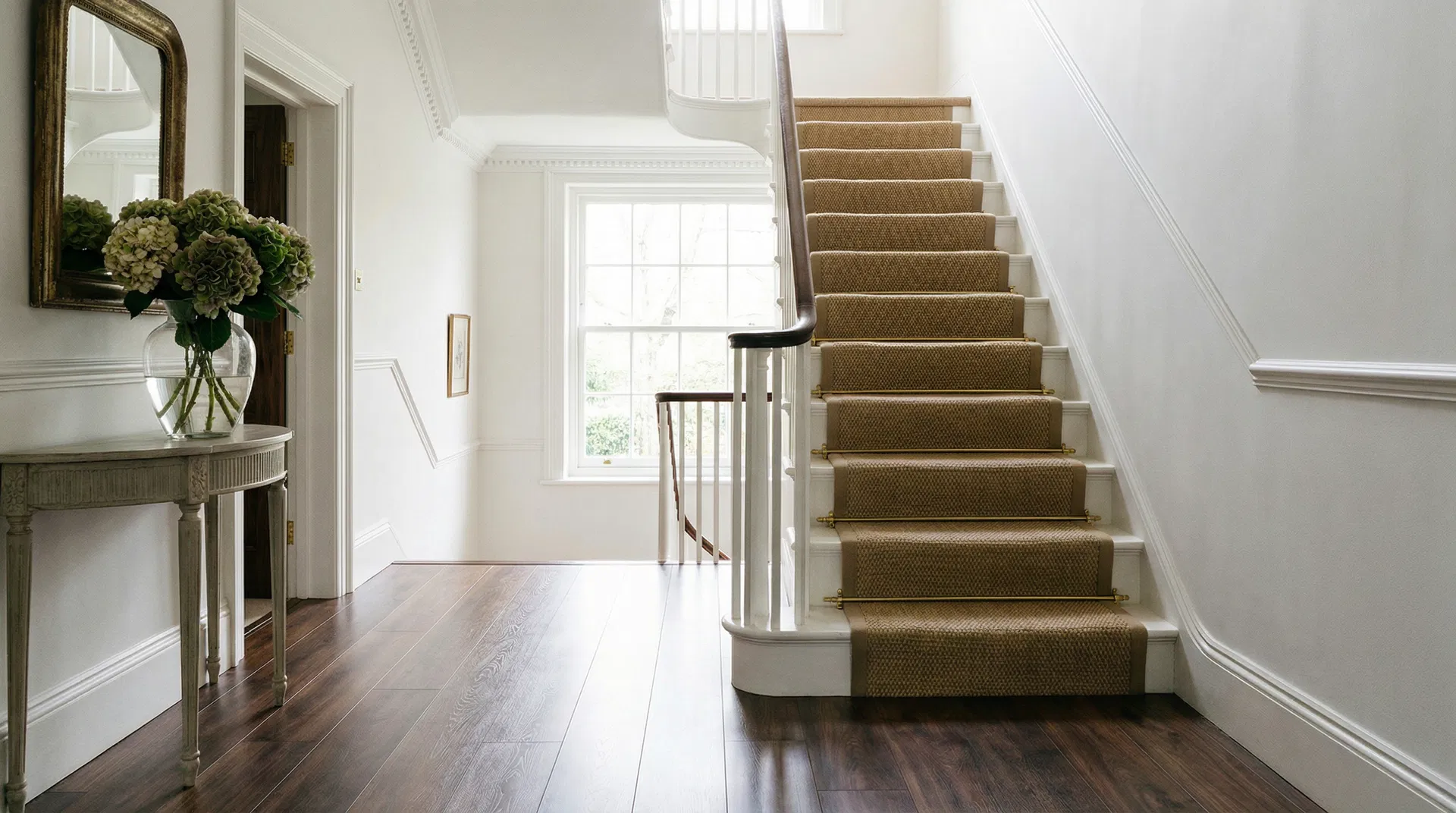 Laminate flooring at warehouse prices Wiltshire