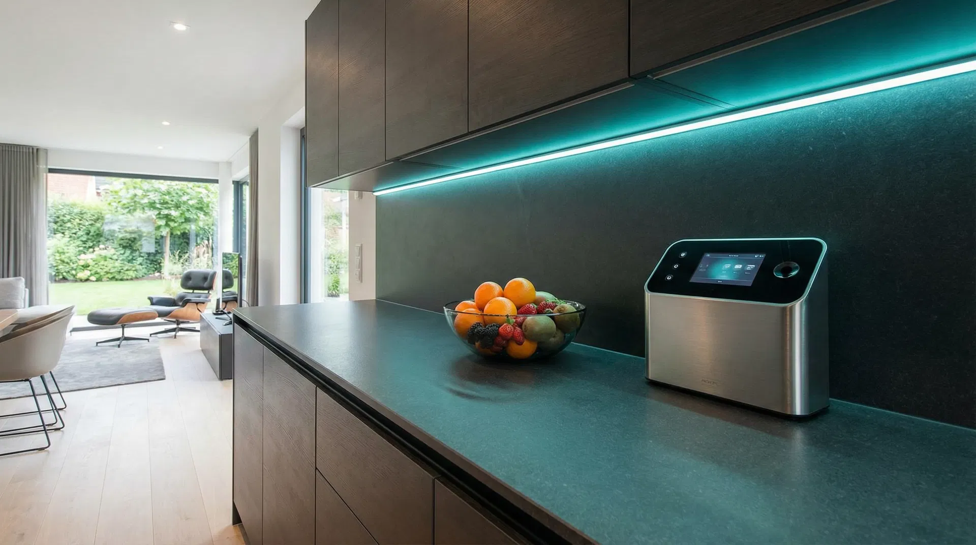 FlamingoZo in modern kitchen