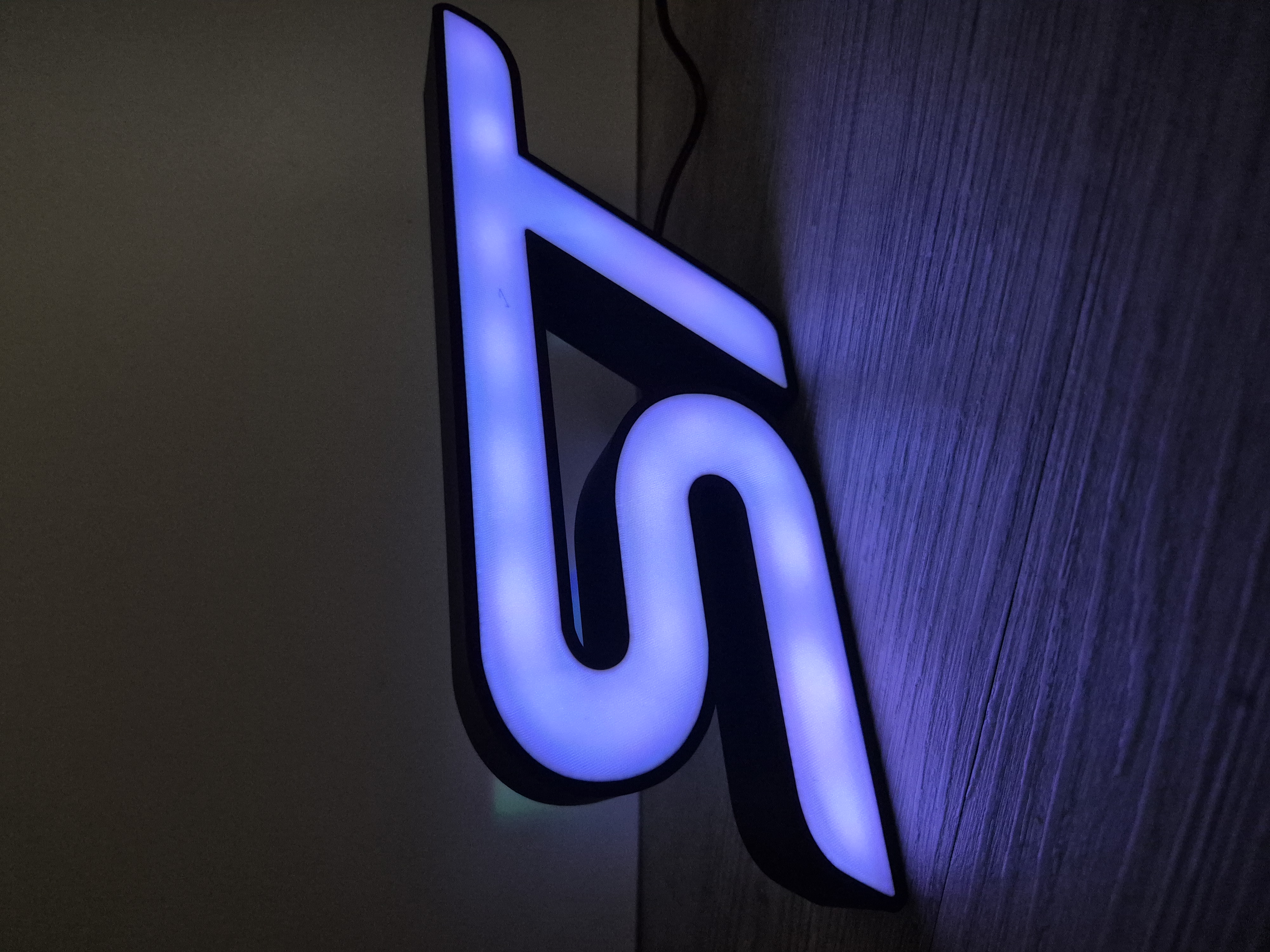 ST Logo Lightbox - Image 2