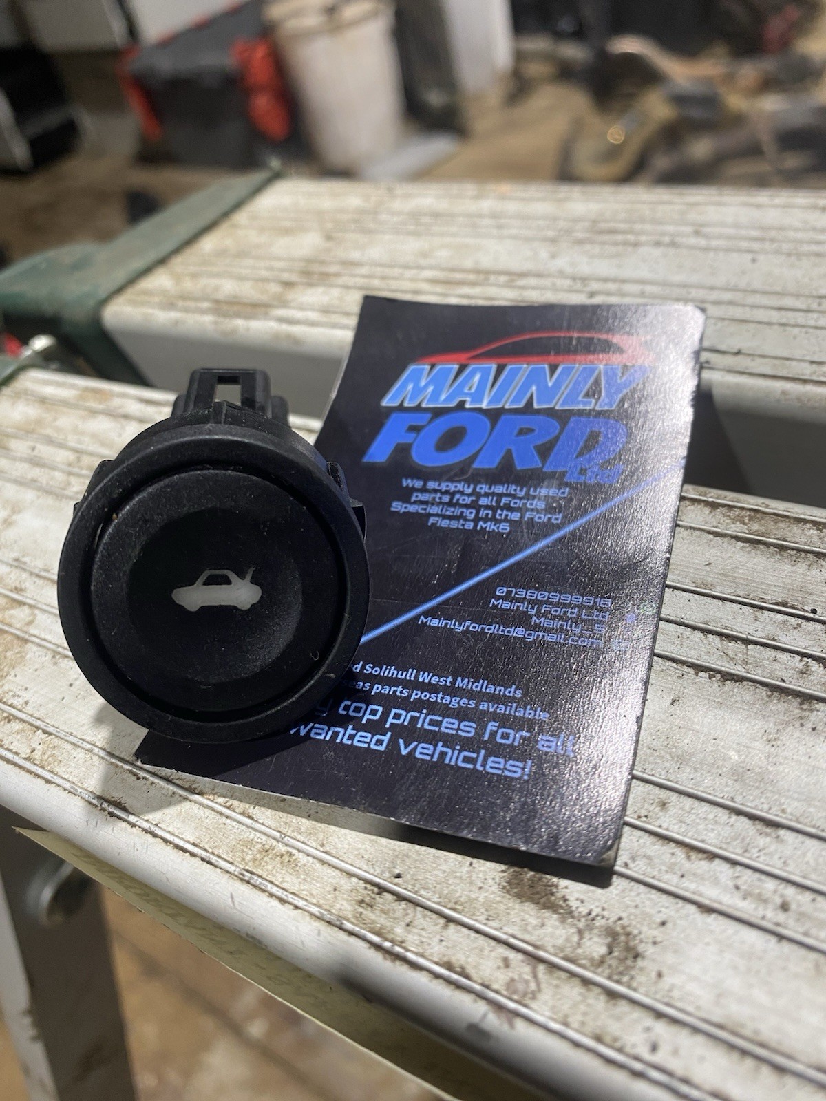 Ford Fiesta Mk6 Boot Button Release Switch 2002-2008