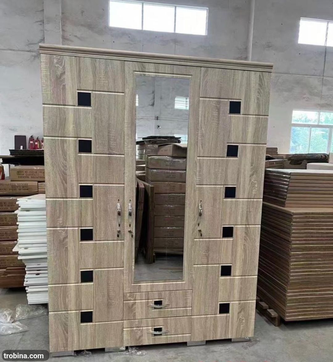 Armoire à habit 3 battants