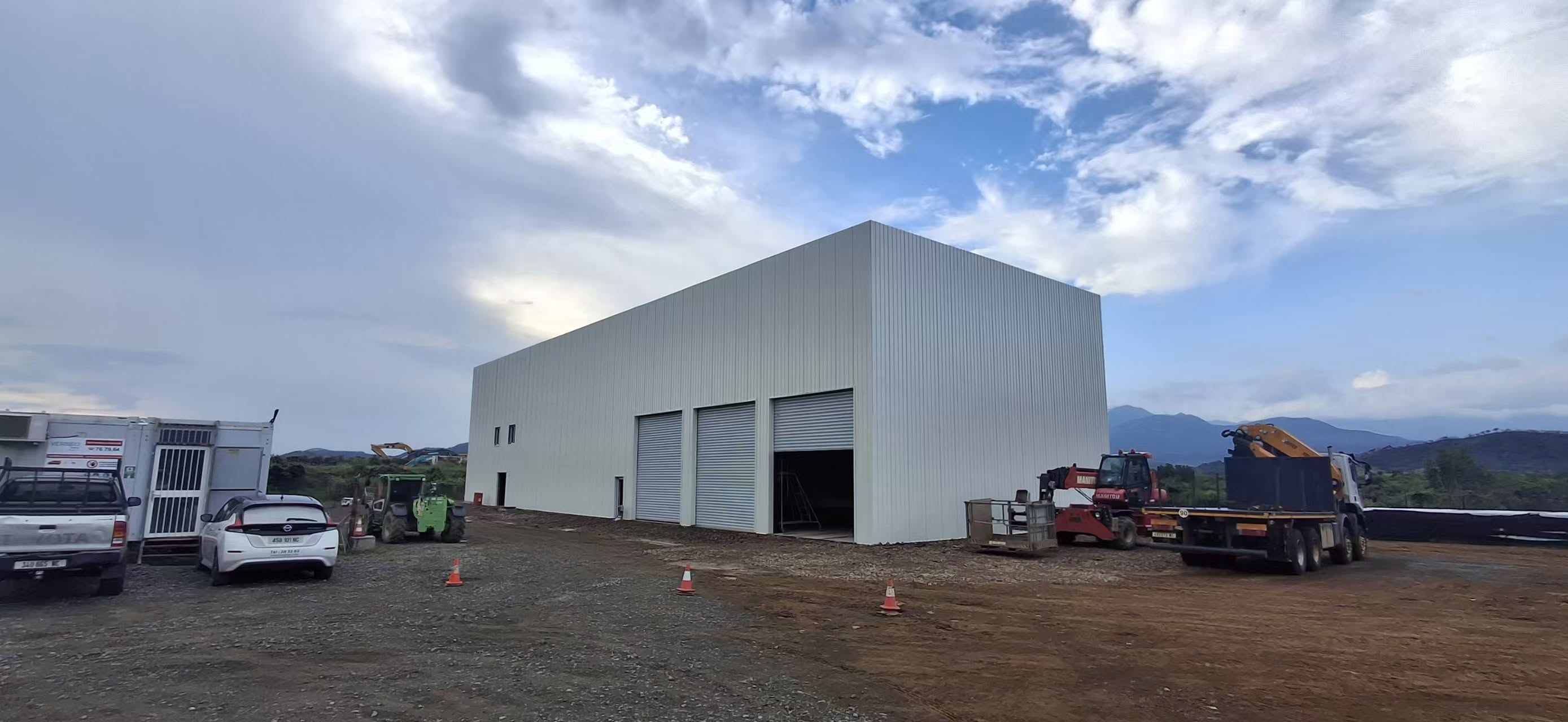 Another successful steel structure warehouse project completed in New Caledonia! 6