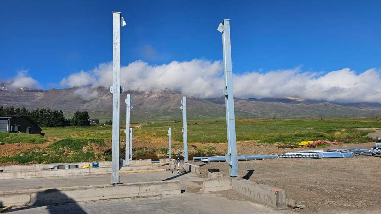 Fankuitu Egg Farm in Iceland: Steel Structure Installation Progress 4