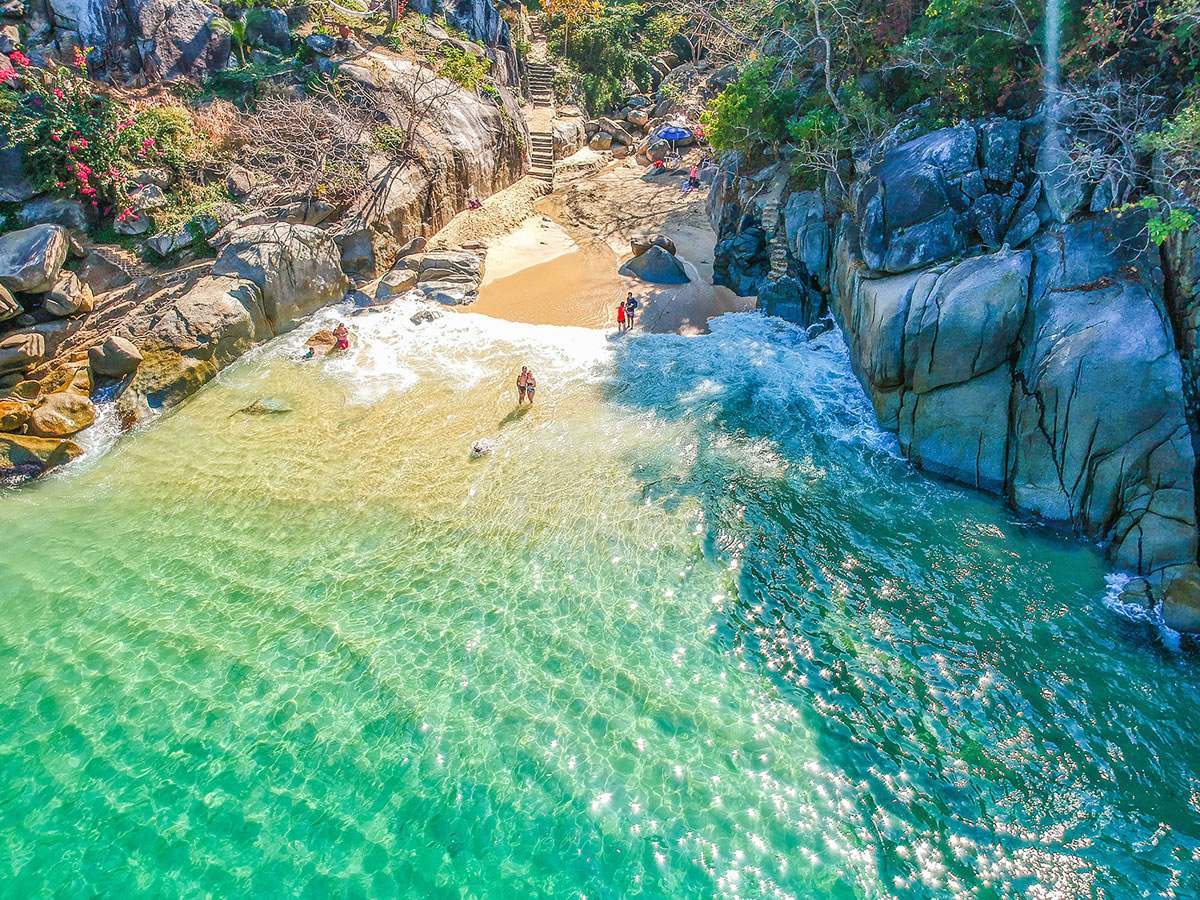 Playa Colomitos