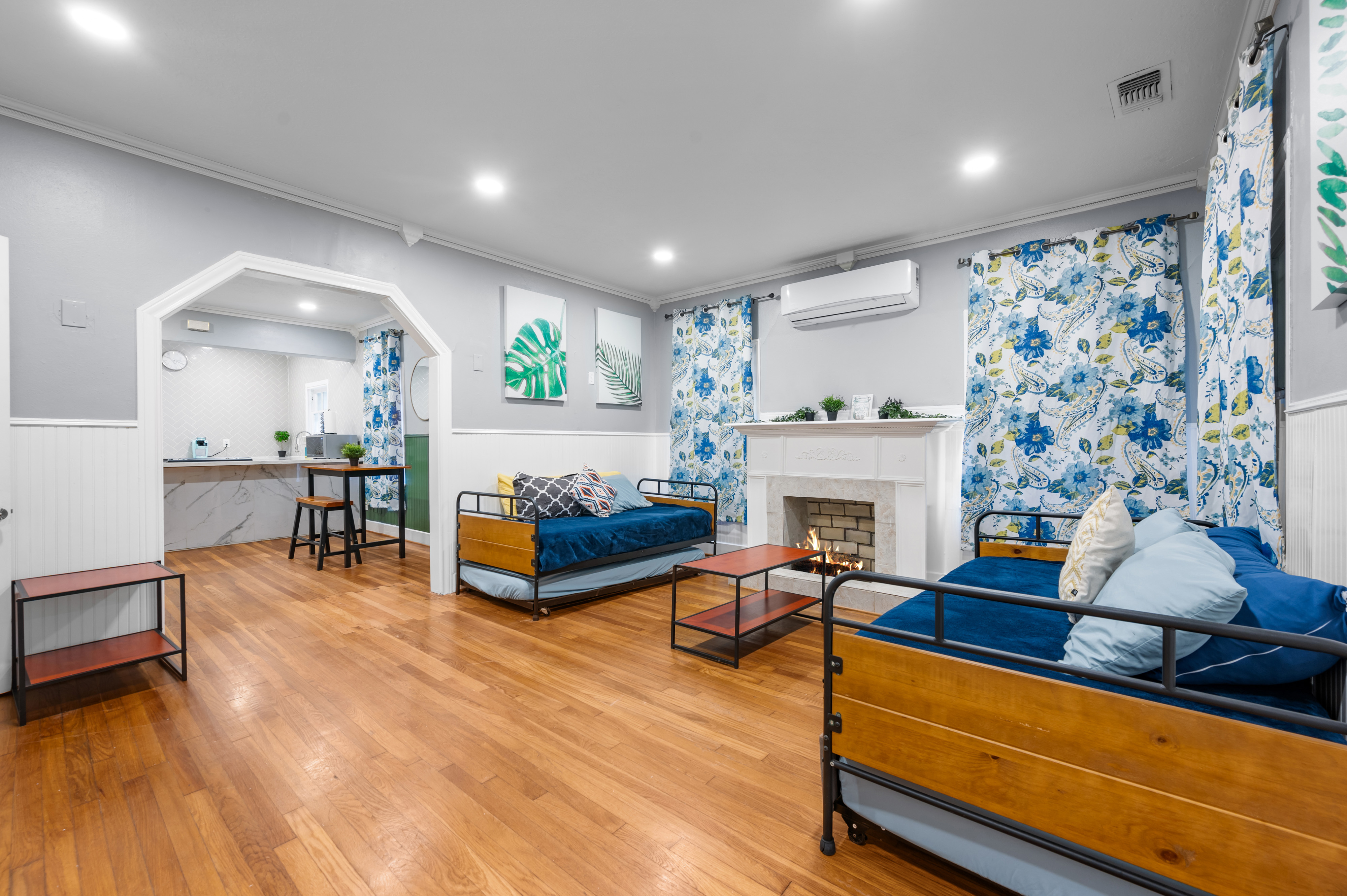 Dorothy furnished apartment in Montrose, Houston TX