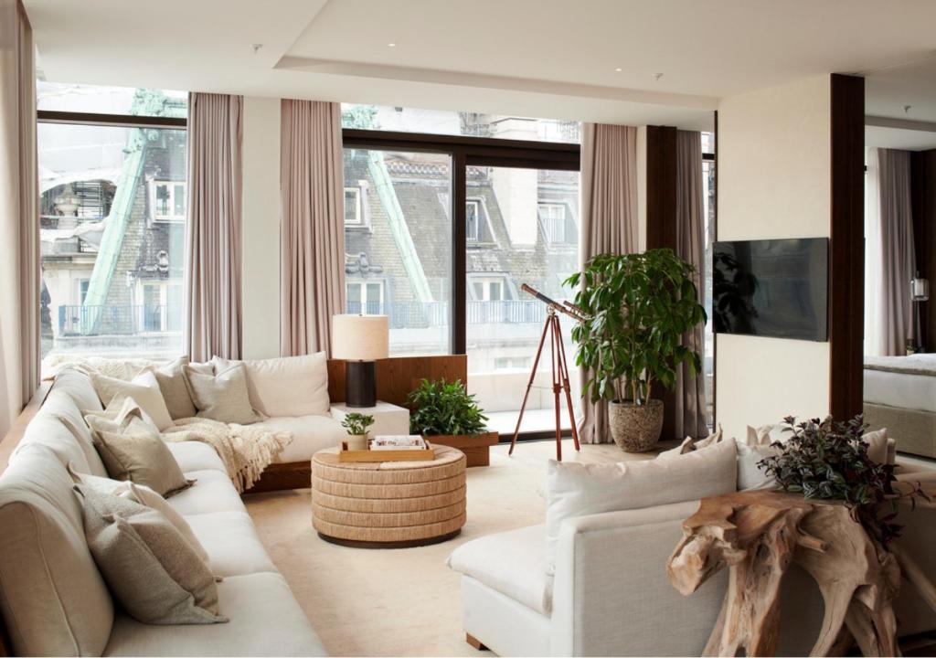 1 Hotel Mayfair — Room