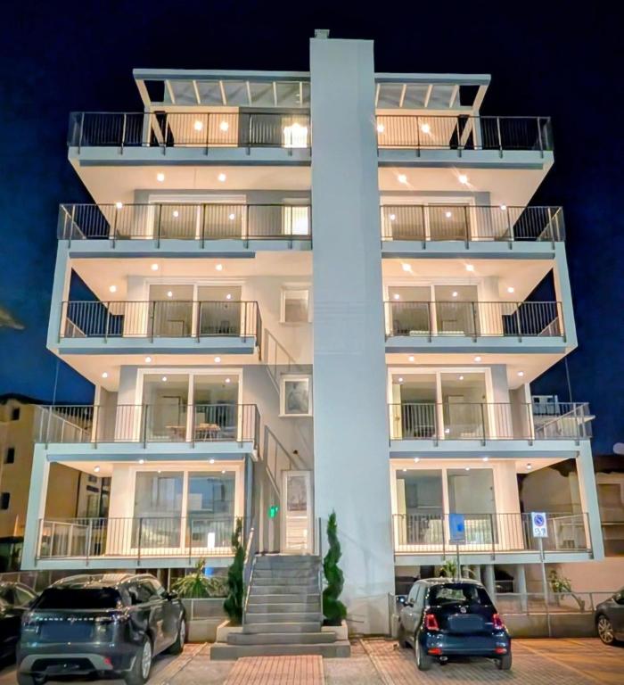 Aman Venice Apartments