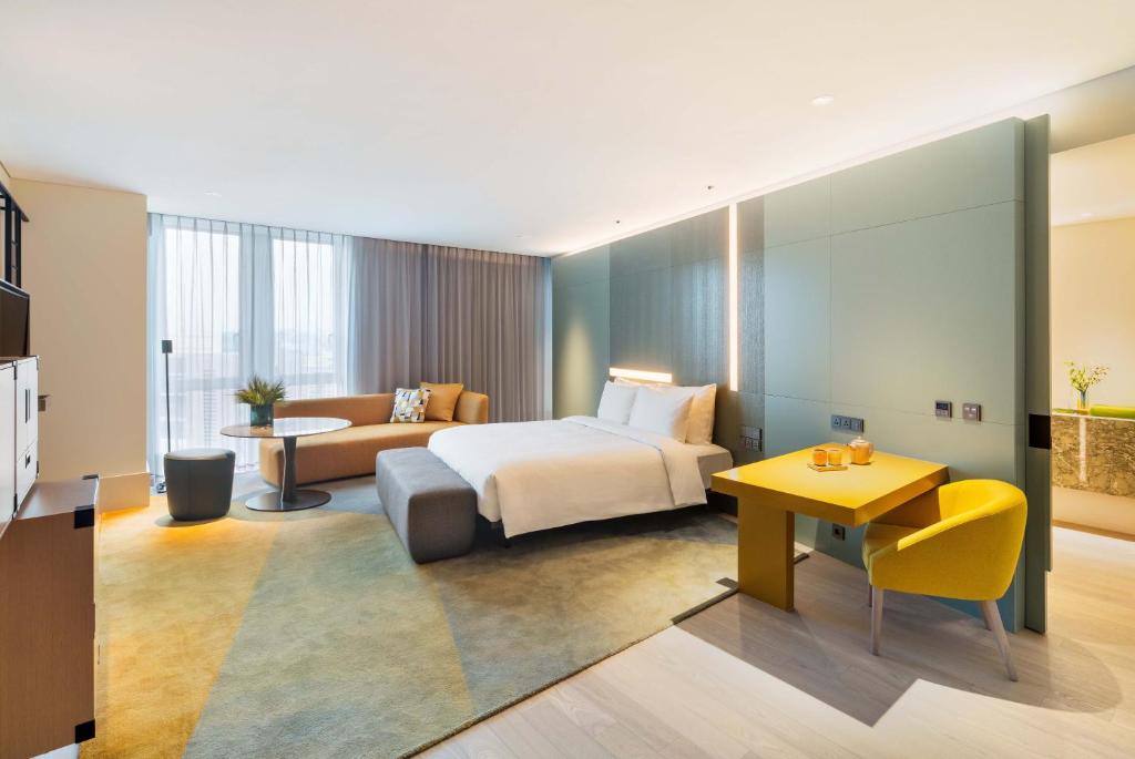 Andaz Seoul — Lobby