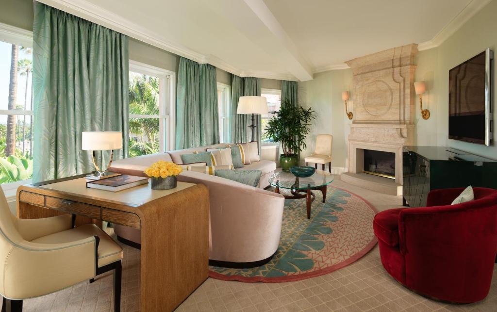 The Beverly Hills Hotel — Room