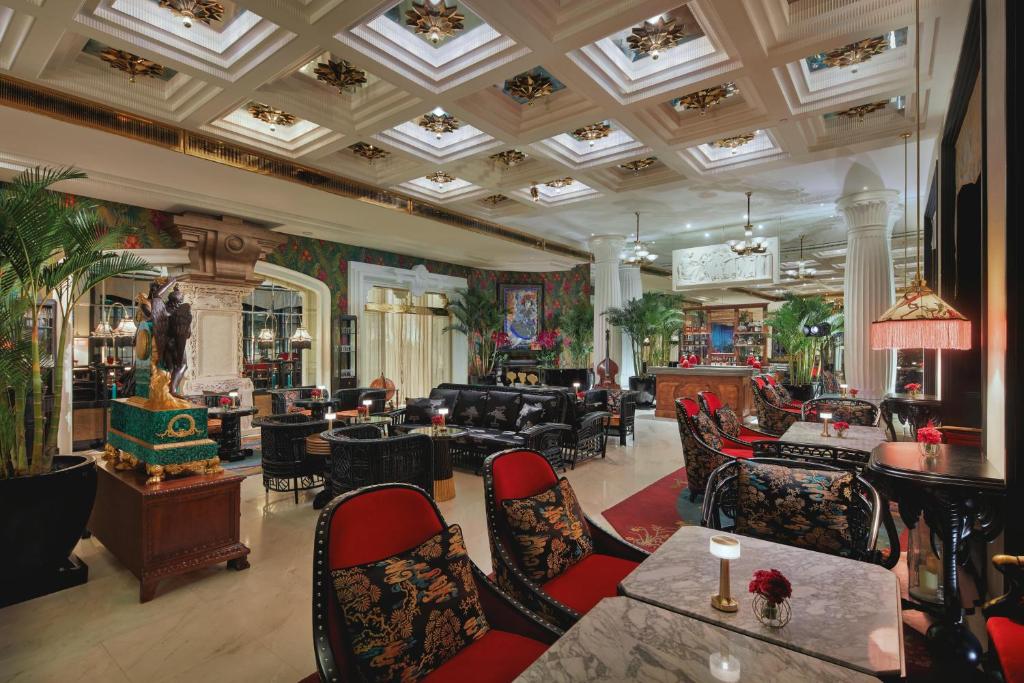 Capella Hanoi — Room
