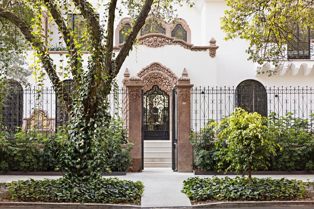 Casa Polanco Hotel — Exterior