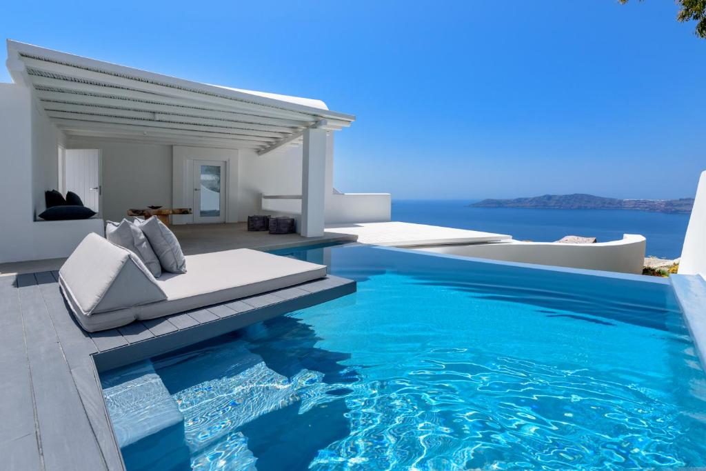 Cavo Tagoo Santorini — Room