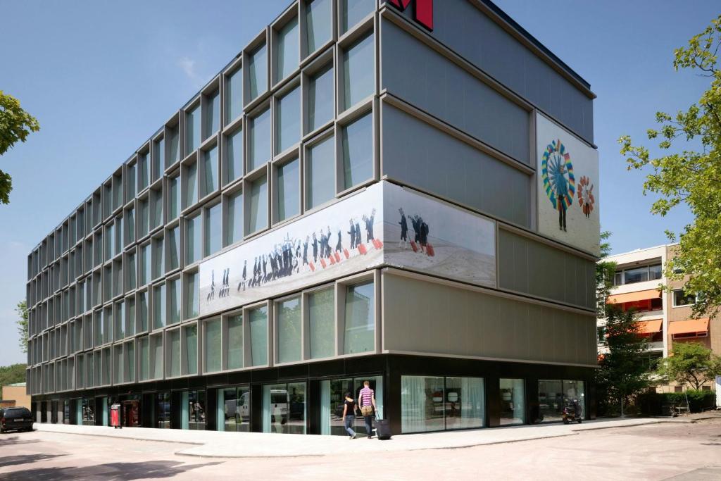 CitizenM Amsterdam City — Lobby