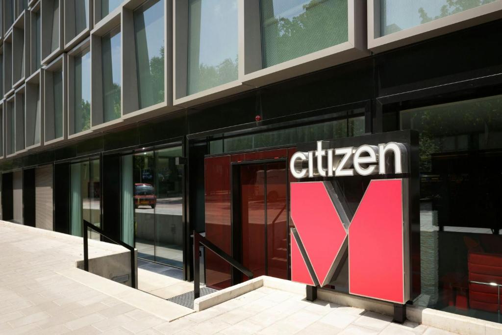 CitizenM Amsterdam City — Room