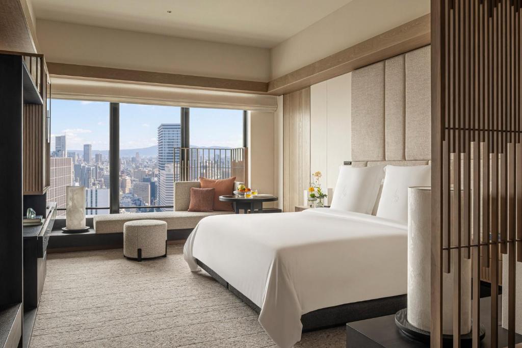 Four Seasons Hotel Osaka — Exterior