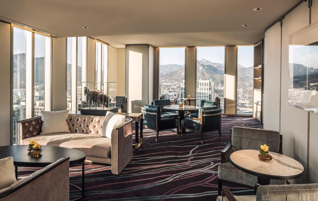Four Seasons Seoul — Room