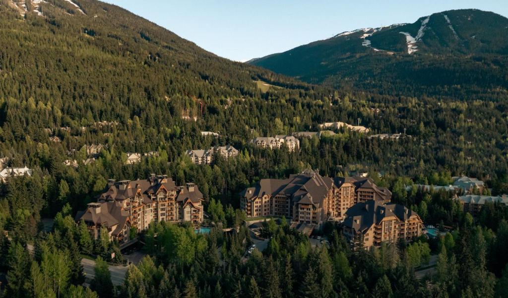 Four Seasons Whistler — Exterior