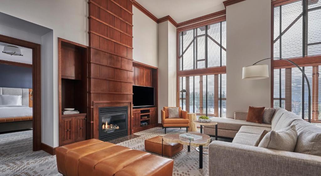 Four Seasons Whistler — Room