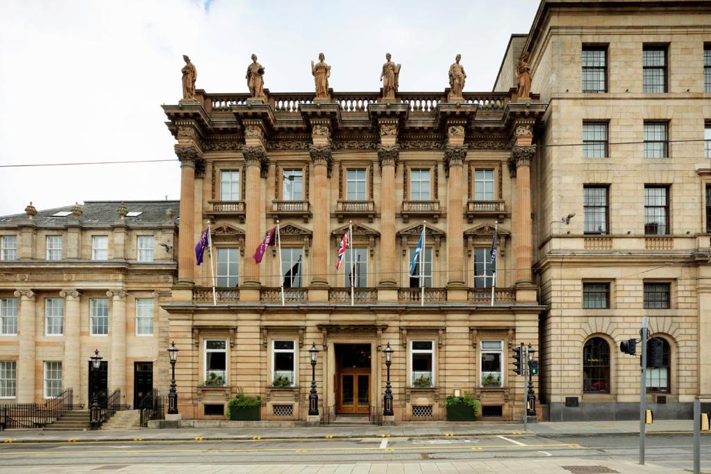 Gleneagles Townhouse — Exterior