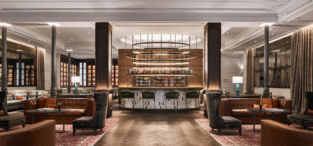 Gran Hotel Inglés — Lobby