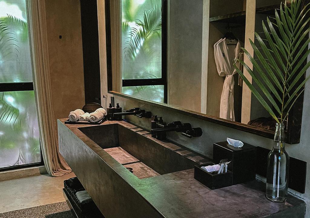 Hotel Bardo — Pool
