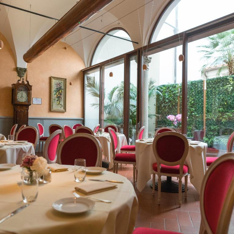 Hotel Bernini Palace — Pool