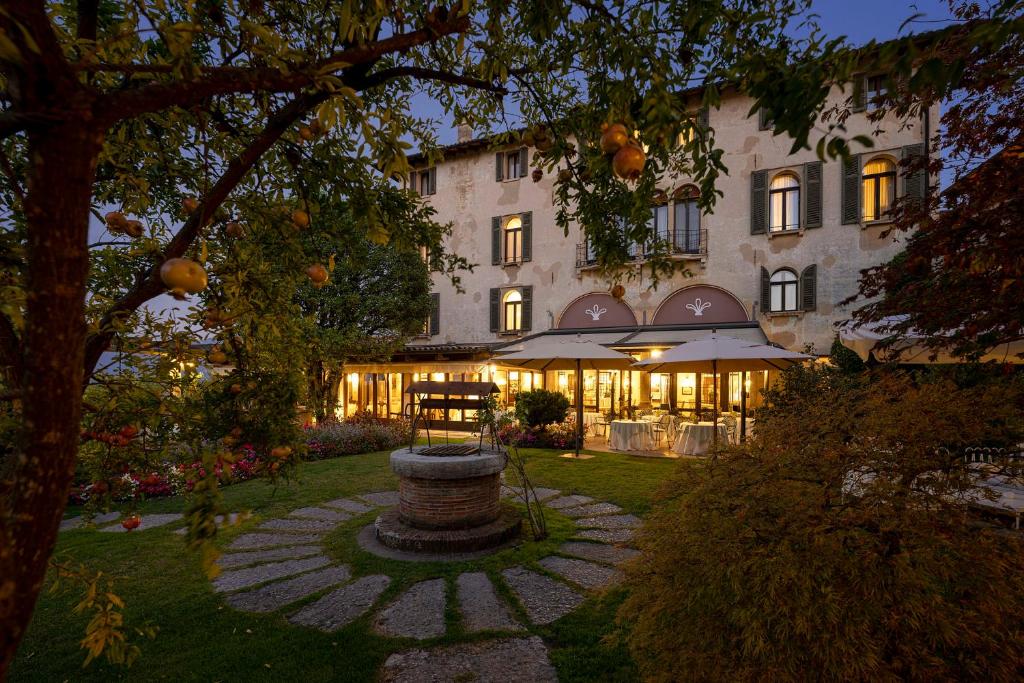 Hotel Villa Cipriani — Exterior