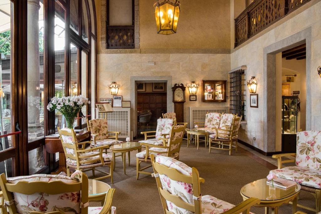 Hotel Villa Cipriani — Lobby