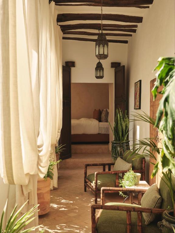 IZZA Marrakech — Lobby