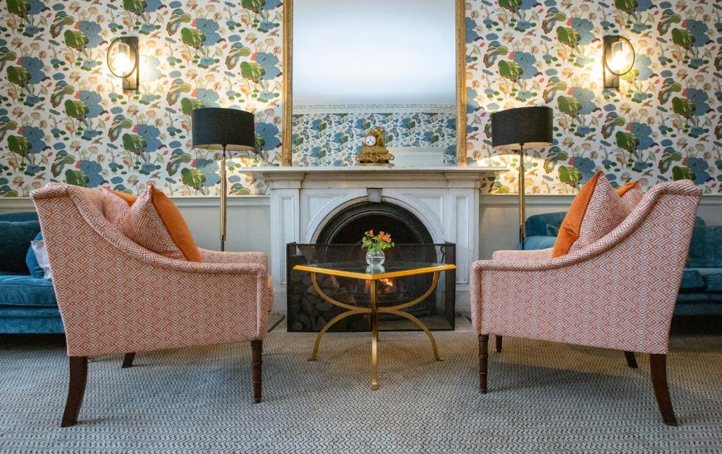 Lords Of The Manor — Room