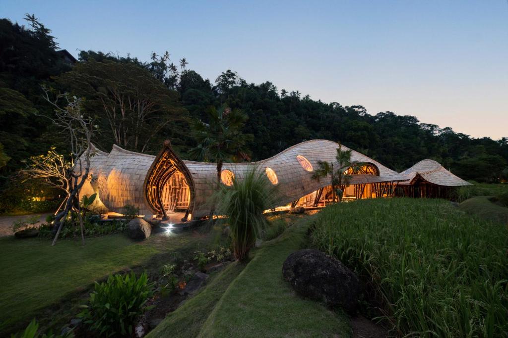 Mandapa — Room