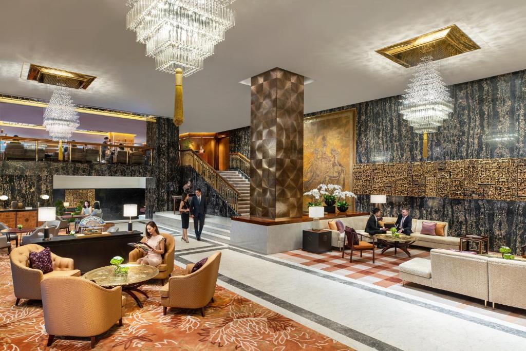 Mandarin Oriental Hong Kong — Room