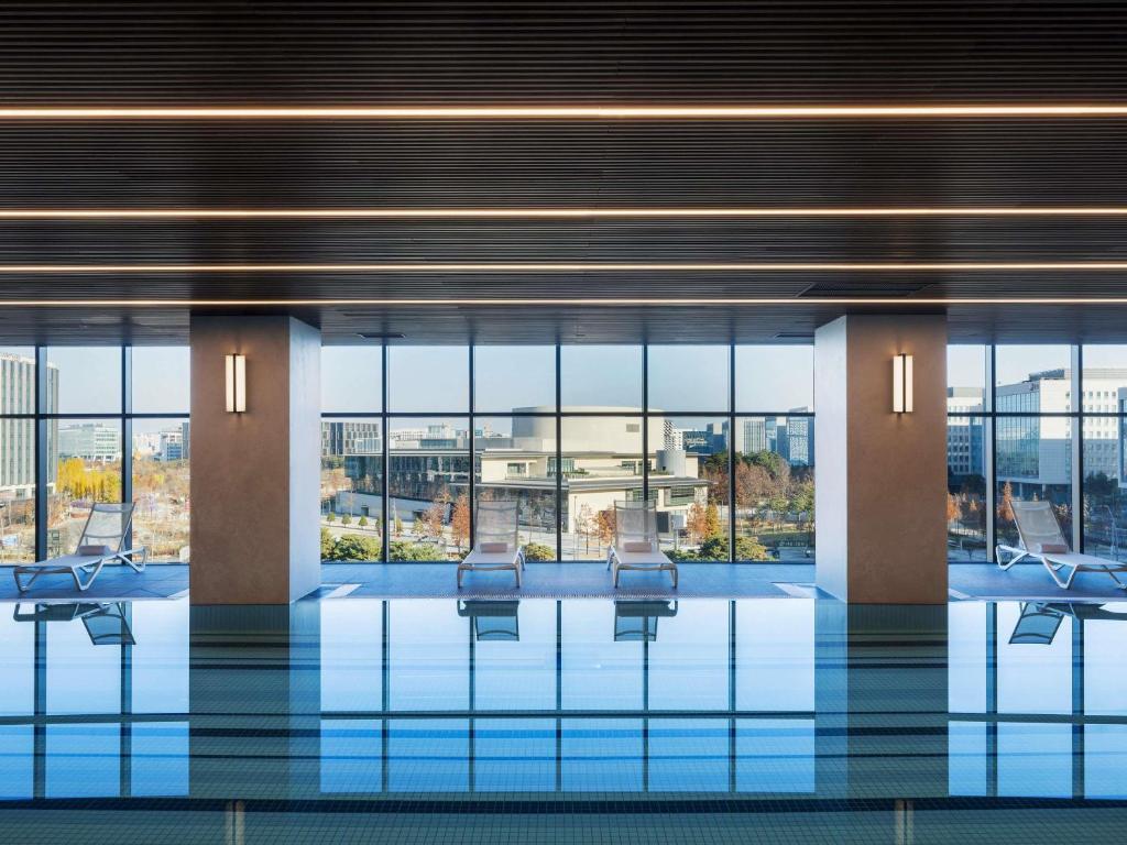 Mercure Ambassador Seoul Magok — Exterior
