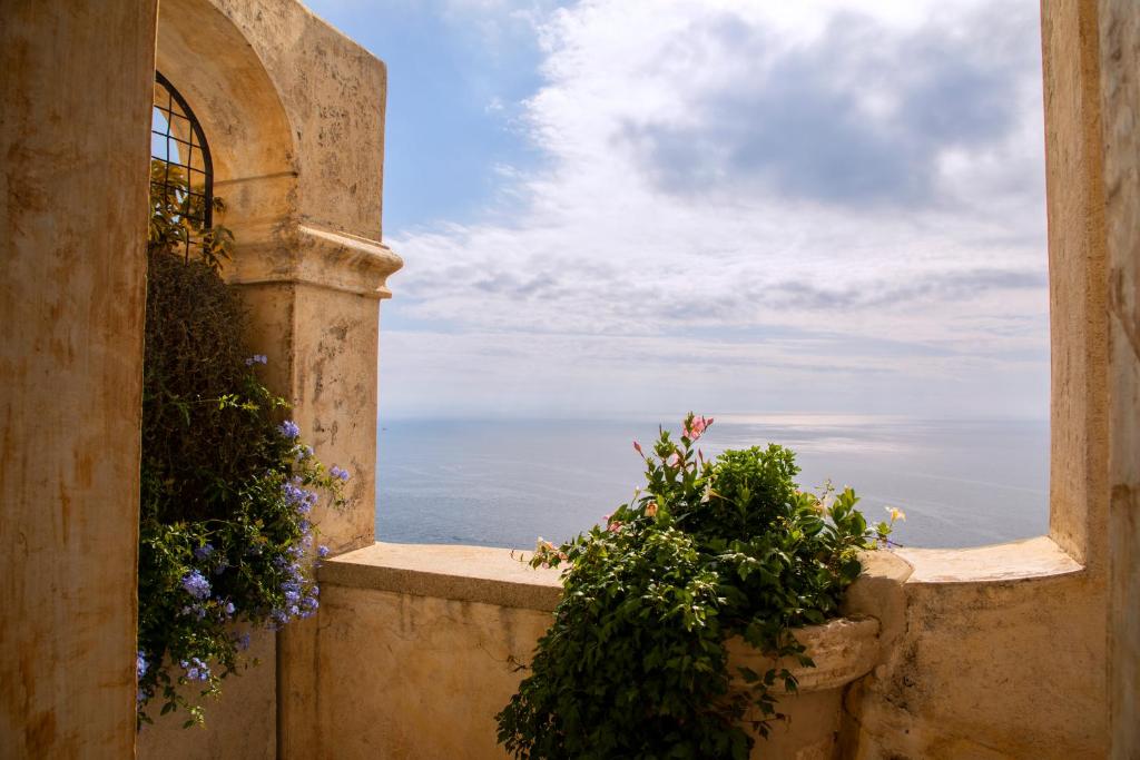 Monastero Santa Rosa Hotel & Spa — Pool