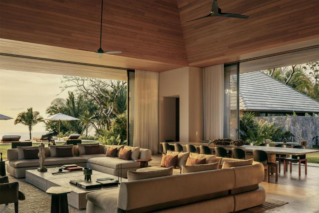 One&Only Mandarina — Room
