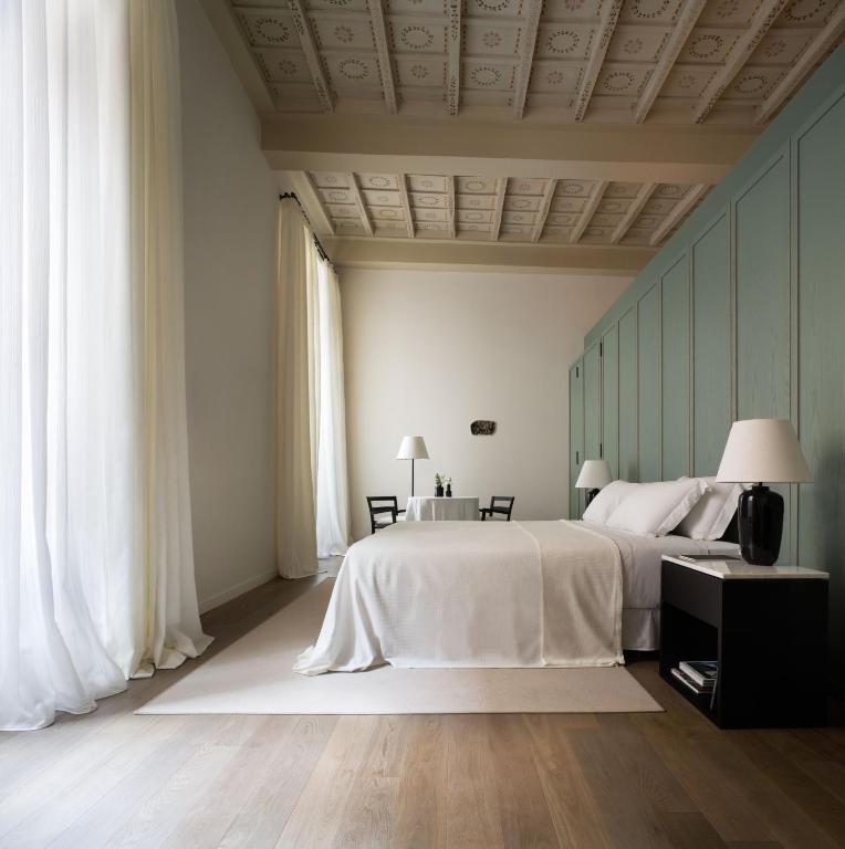 Parisii Bocca di Leone 88 — Lobby