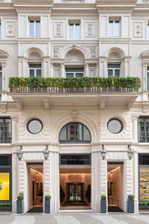 Park Hyatt Milano — Exterior