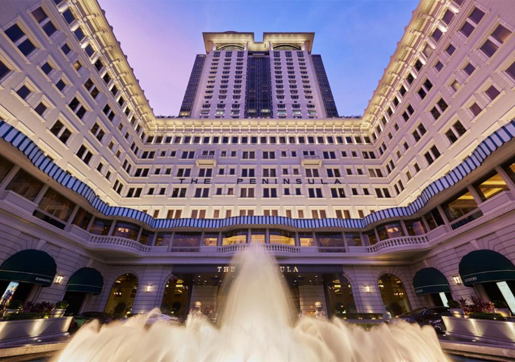The Peninsula Hong Kong — Exterior