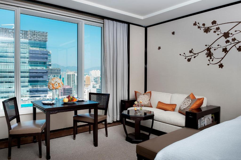 The Peninsula Hong Kong — Lobby