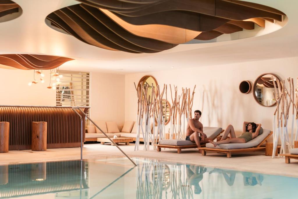 Six Senses Residences Courchevel — Pool
