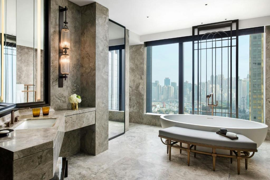 St. Regis Hong Kong — Pool